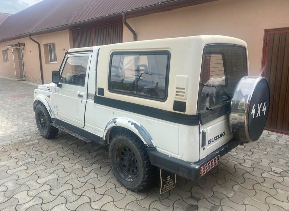 SUZUKI Samurai 1990 — imagine 2
