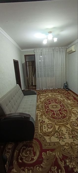 Чилонзор-11кв 2*3/2/4/Срочно срочно Сотилади Ориентир Метро 5менут Сро