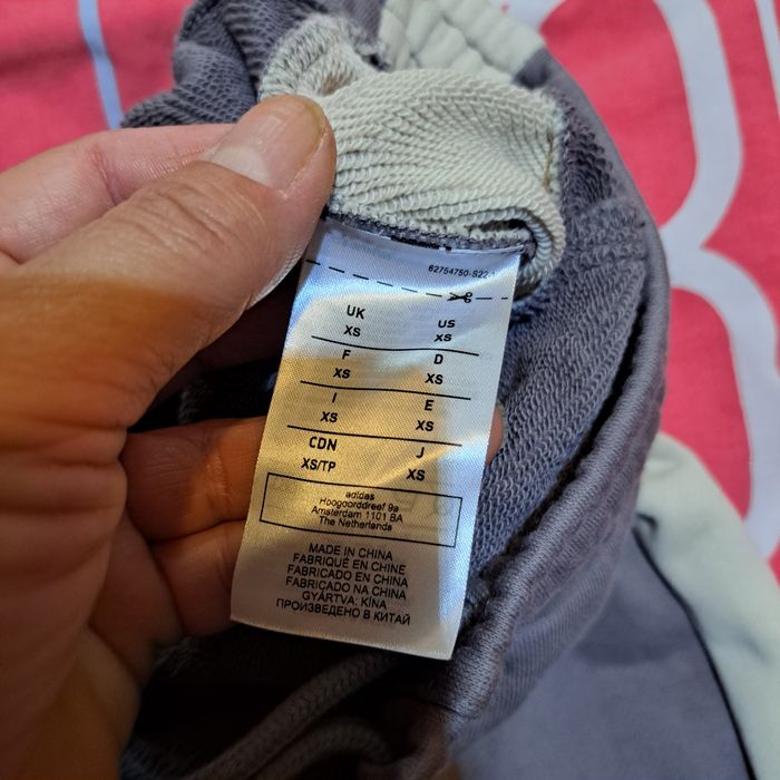 Pantaloni de trening