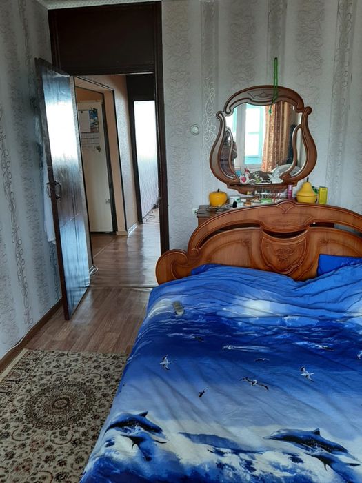 Продам трехкомнатную квартиру