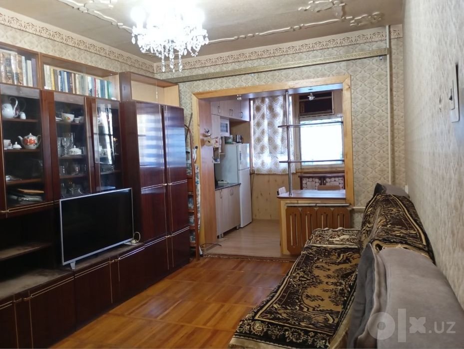Юнусабад 18 2/2/4 своя