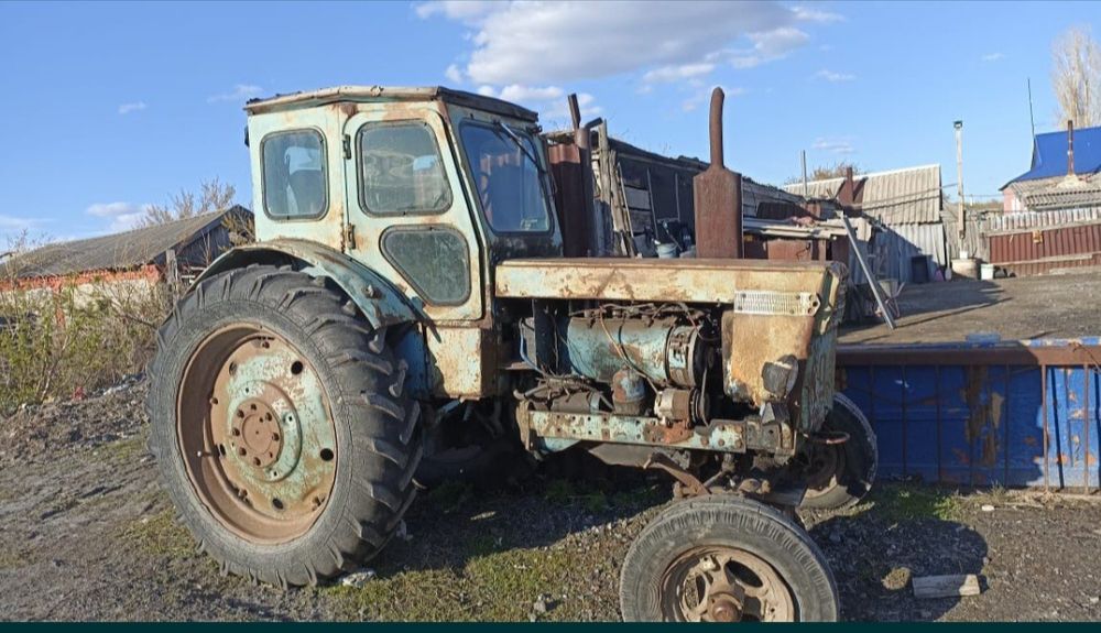 Продам трактор т40