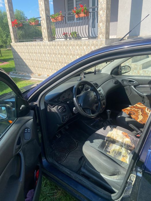 FORD Focus 2001