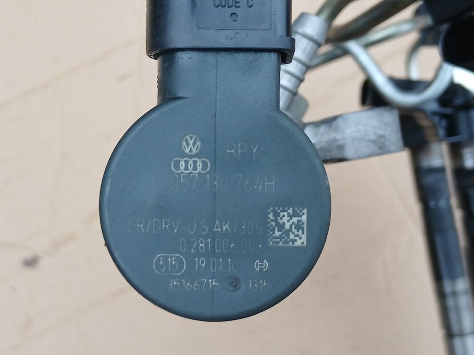 Injector Injectoare CBA CBAB CAG CAGA CAGB CAGC 2.0 TDI Audi VW Passat