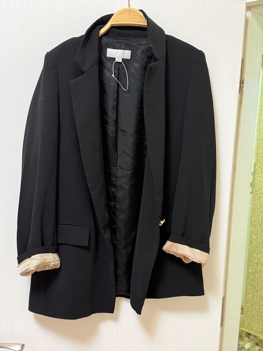 Елегантно черно сако