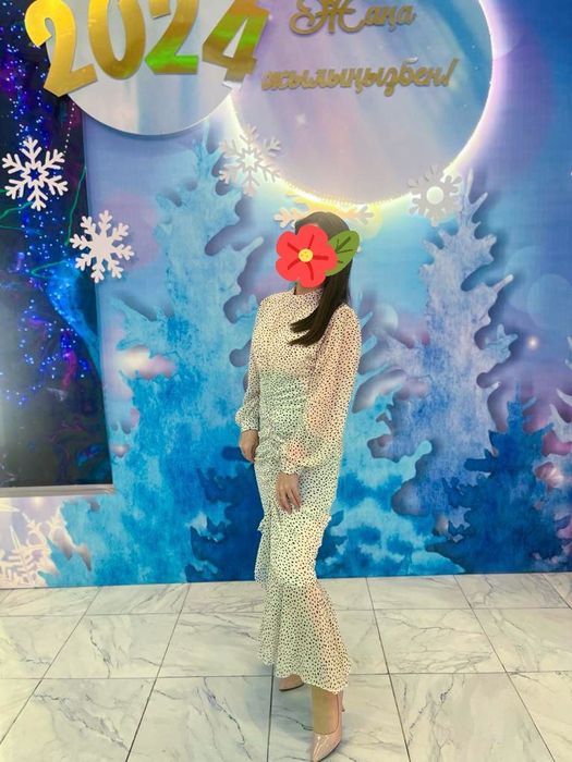 Продам платье 8000 тг