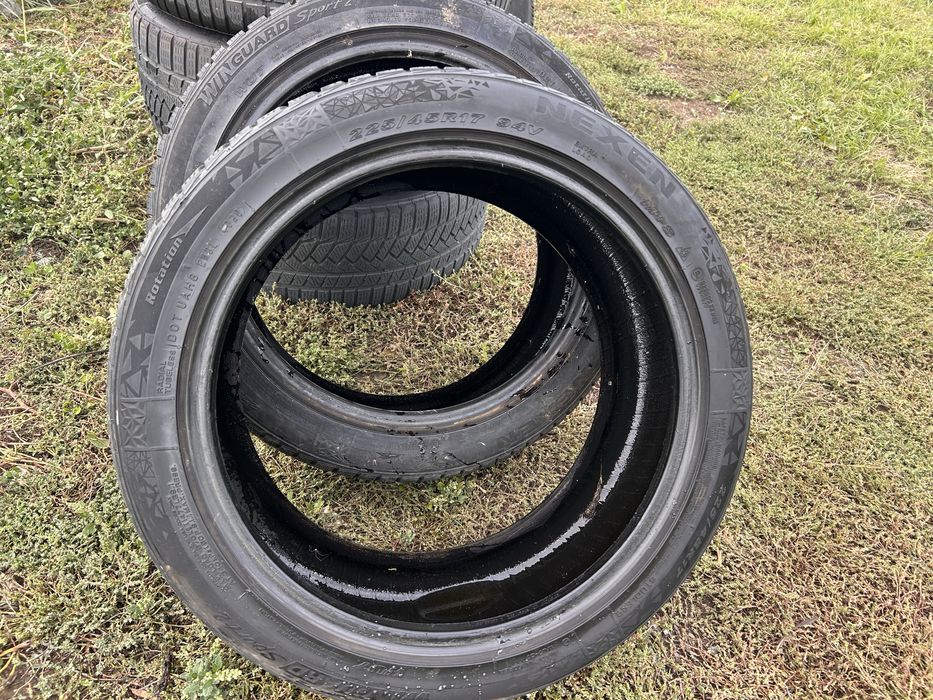 2 зимни гуми nexen 225 45 17 6mm