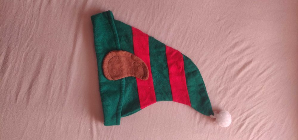 Vand costume craciunita+accesorii