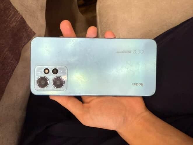 Redmi note 12  holati ideal hech qayeriga hech narsa qilmagan yangidek