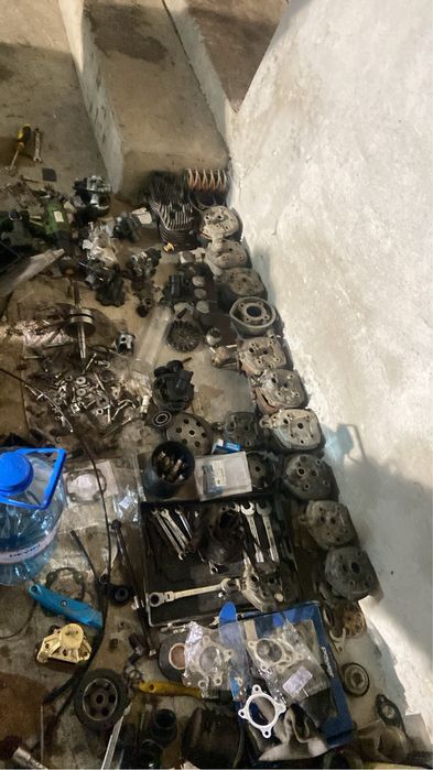 Yamaha aerox,malagutif10,aprilia sr на части