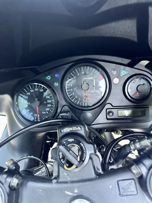 Honda cbr 600 an 2000