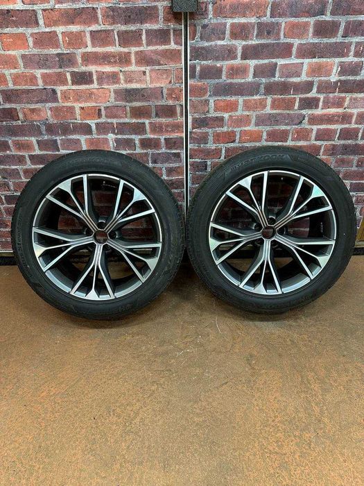 Janta AUDI Q7 Q8 j10 285 45 R21 Hankook