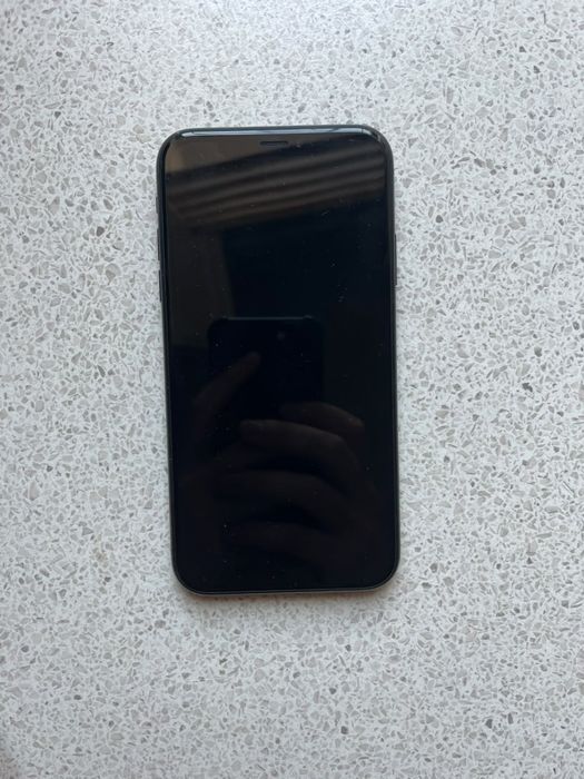 iPhone XR 64 Гб 78% акб
