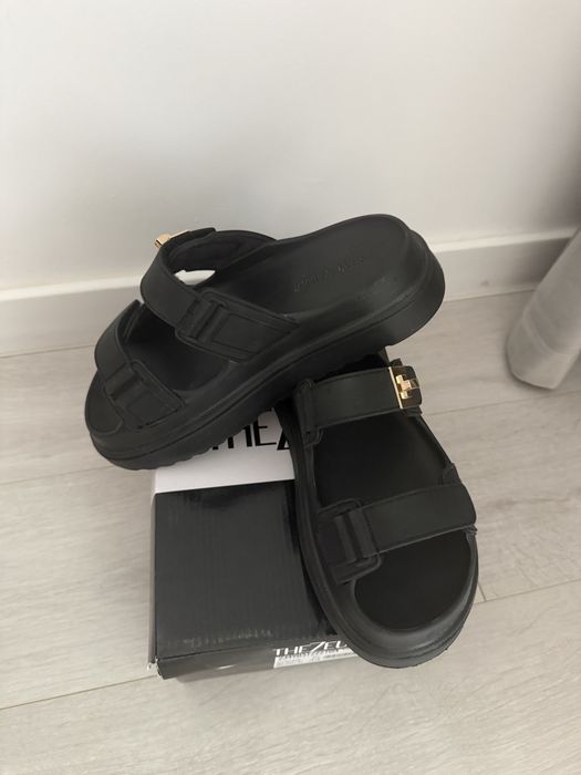 Papuci dama Steve Madden
