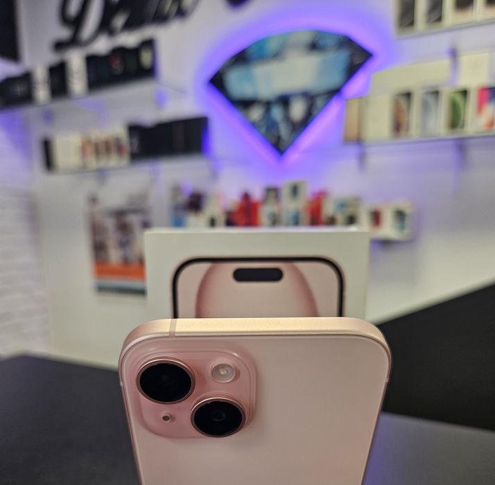 Iphone 15 / Yellow/Blue/Black/Pink / DeluxGSM