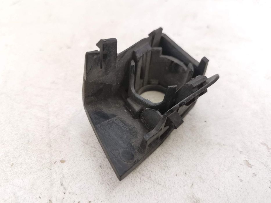 Suport Senzor Fata Dreapta Parcare Audi A6 4G/C7 2010 2011 2012 2013 2