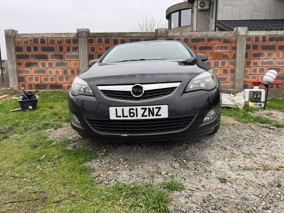 Opel Astra J 2.0 CDTI A20DTH 160 mii km