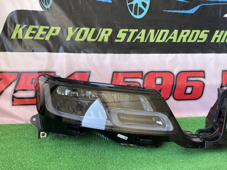 Range Rover Sport L494 Facelift Set Faruri Far stanga dreapta Full Led