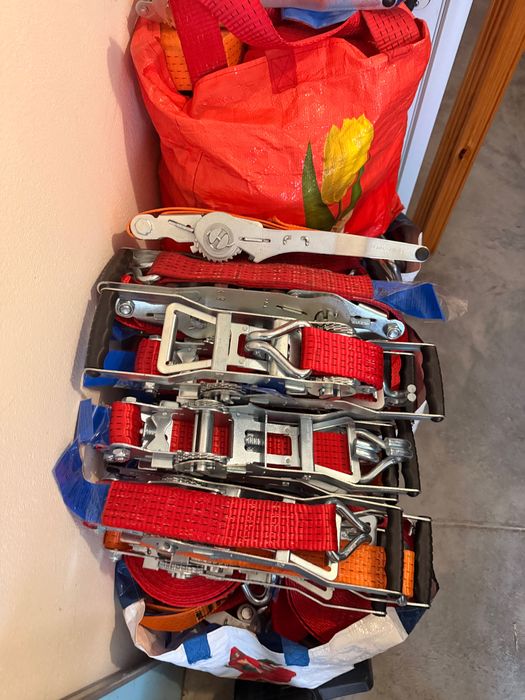 Продавам транспортни колани с тресчотка