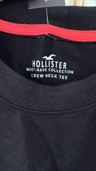 Футболка от Hollister