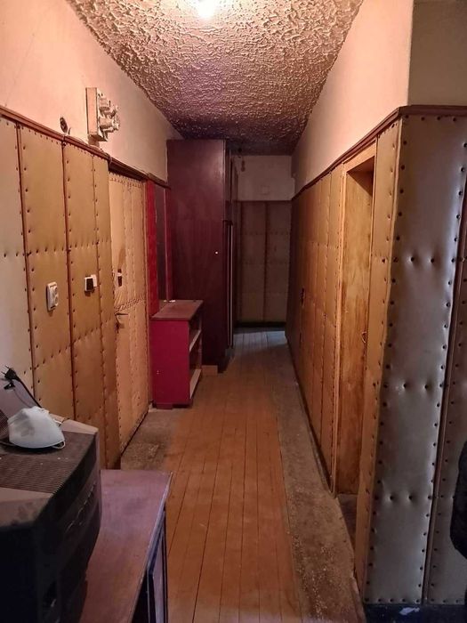 Продава се Тристаен апартамент в Левски - 100 кв.м за 418 €/кв.м - Снимка #10