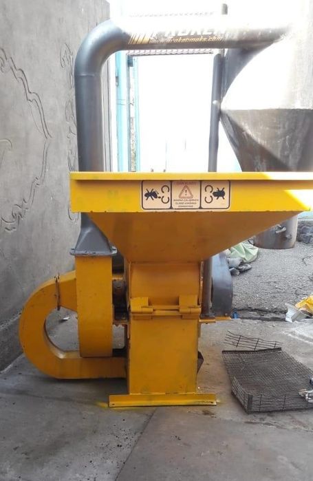 Кормоизмельчитель Дробилка