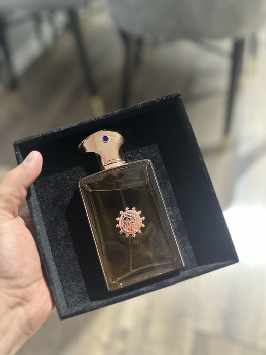 Продам парфюм Amouage