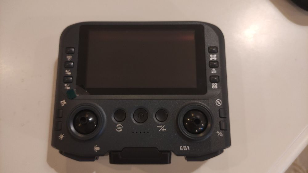 Продам новый квадрокоптер A28 Intelligent Drone
