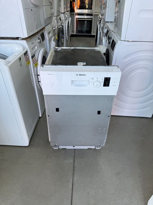 Съдомиялна  за вграждане Bosch Super Silence 45см
