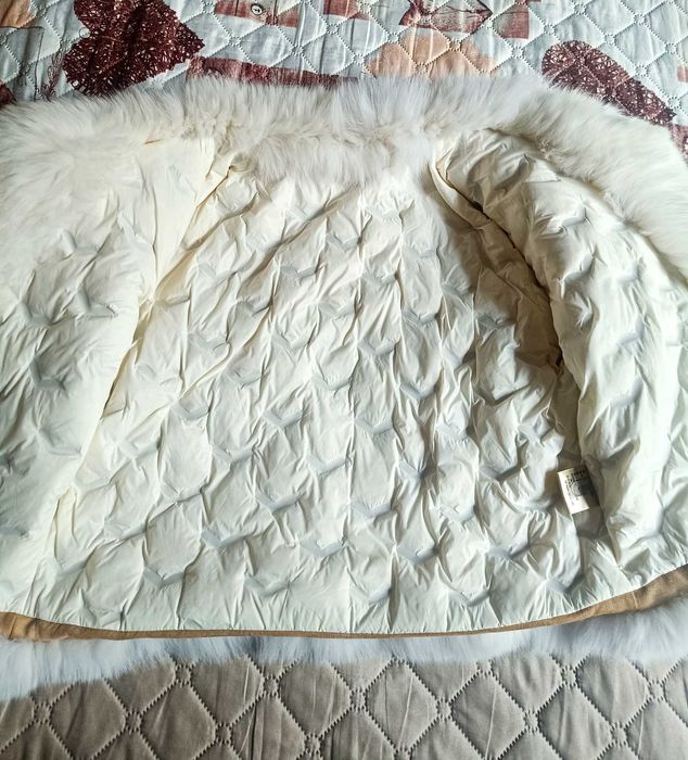 Дамско яке с естествен пух