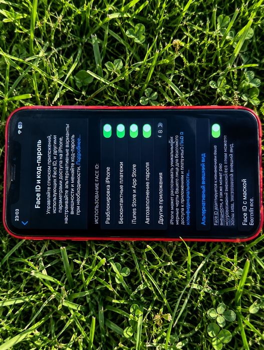 Продам iphone XR Red 64gb