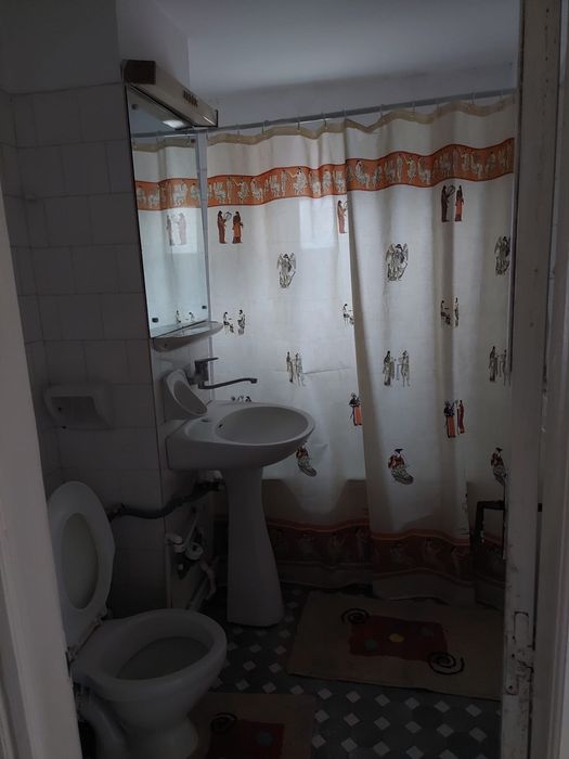 Inchiriez Apartament 2 camere zona H2O