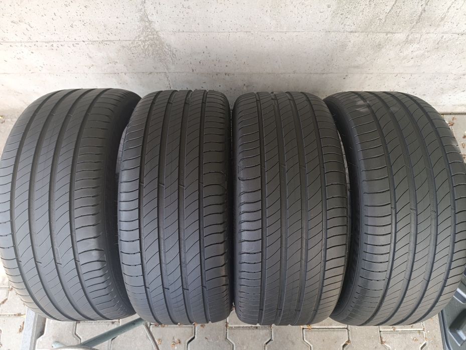 Anvelope de vara 235 40 19 Michelin dot 2020