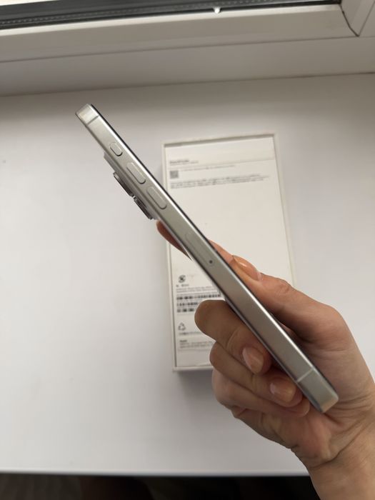 Айфон 16 pro max 256гб