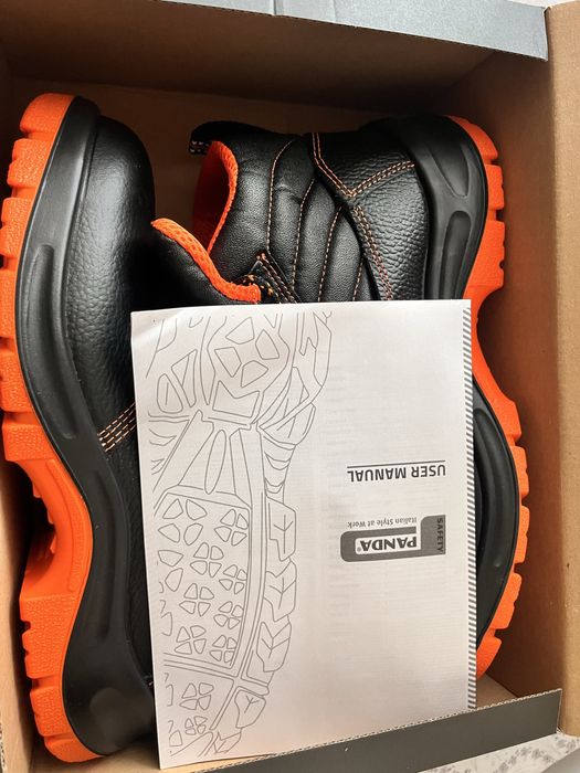 Работни обувки Панда!