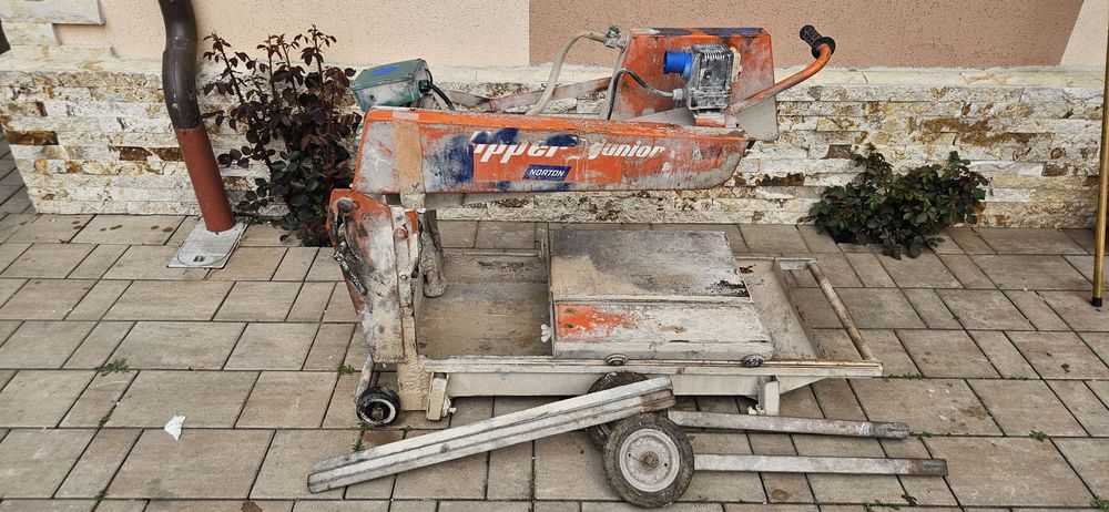 Masina de taiat piatra Montolit  Drujba  telescopice ECHO