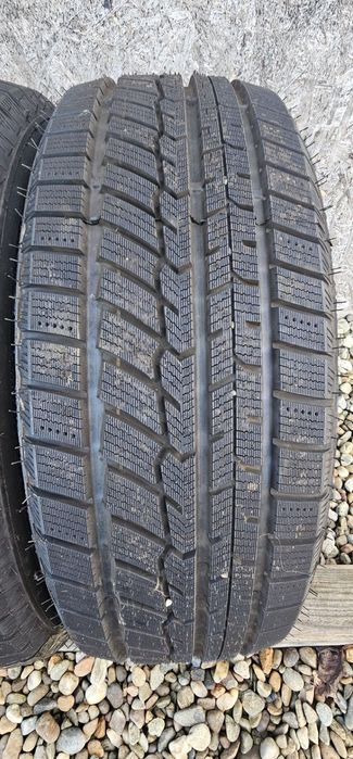 Anvelope Austone Skadi SP 901 M+S 
195/60 R16 89H