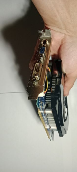 Продам видеокарты