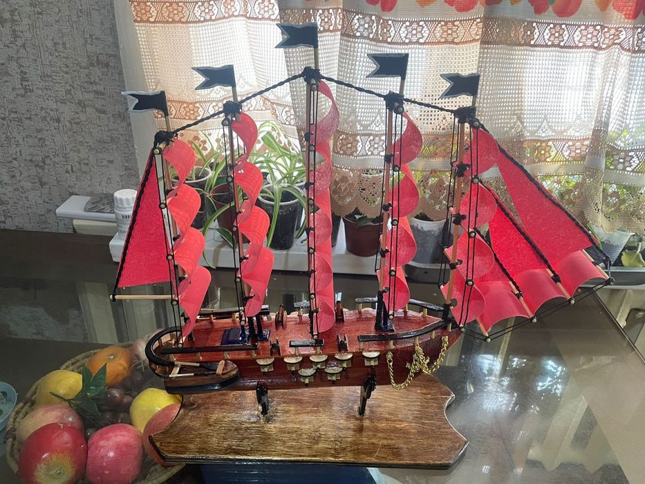 Корабль ручной работы