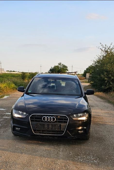 Vând Audi A 4 faceift