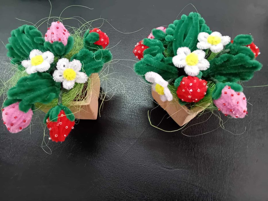 ЦВЕТЯ - ръчно изработени