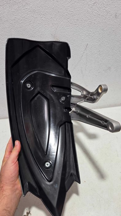 Aripa roata spate PUIG dedicata BMW K1200 K1300 nefolosita