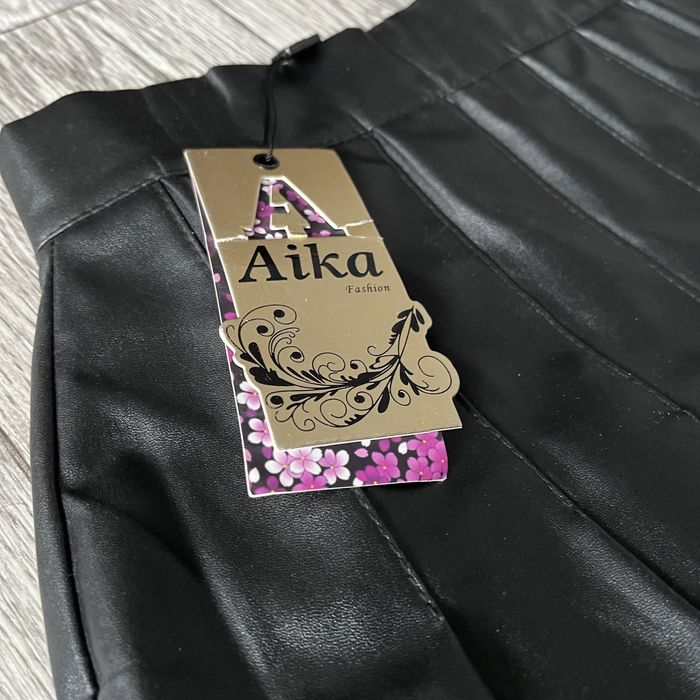 Новая кожаная юбка