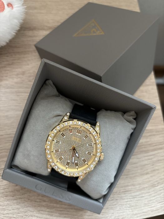 Дамски Часовник Guess