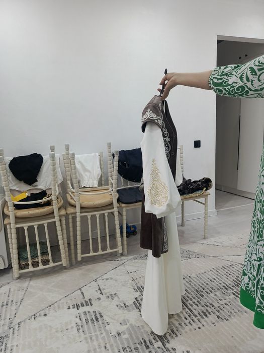 Продам платье с жилетом. Казахский орнамент