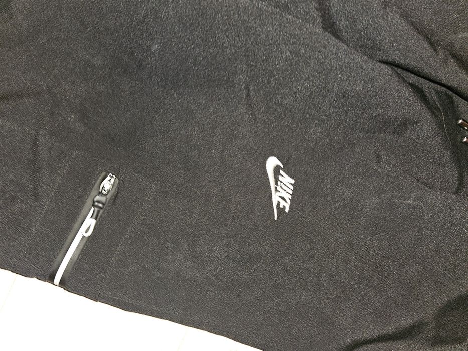 Vand pantaloni de dama Nike L