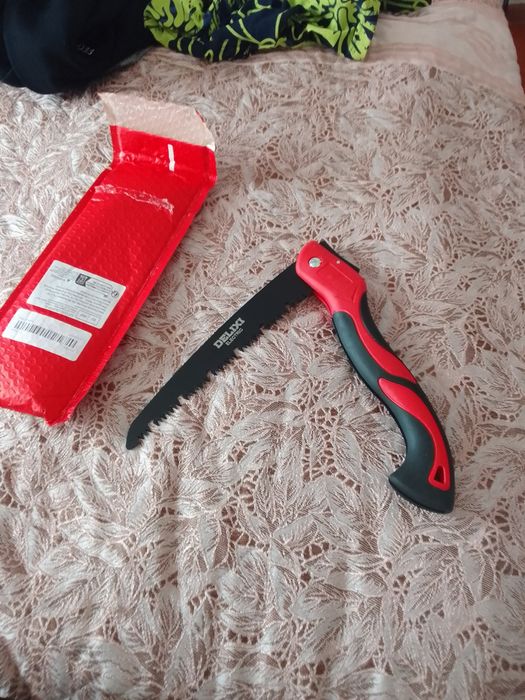 Садовый нож складной