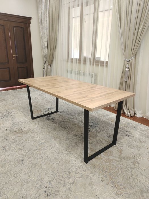 стол кухняға. Улкен