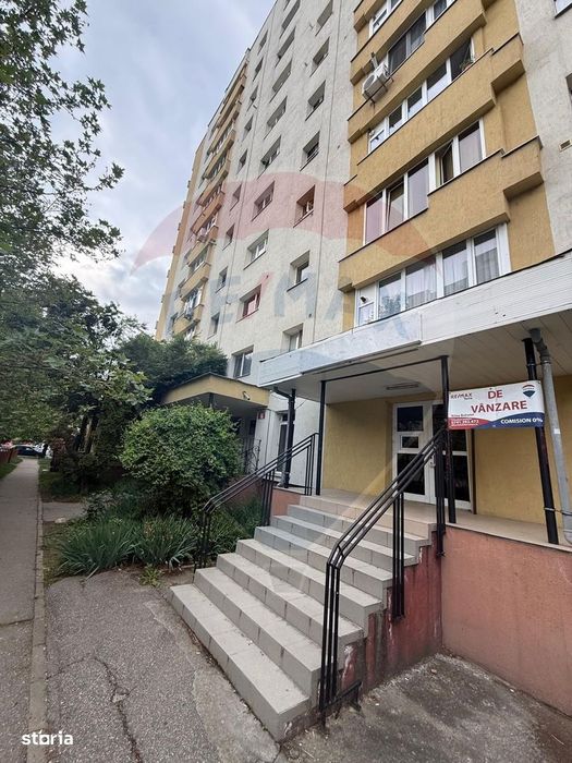 DE VANZARE/INCHIRIERE Spațiu comercial versatil