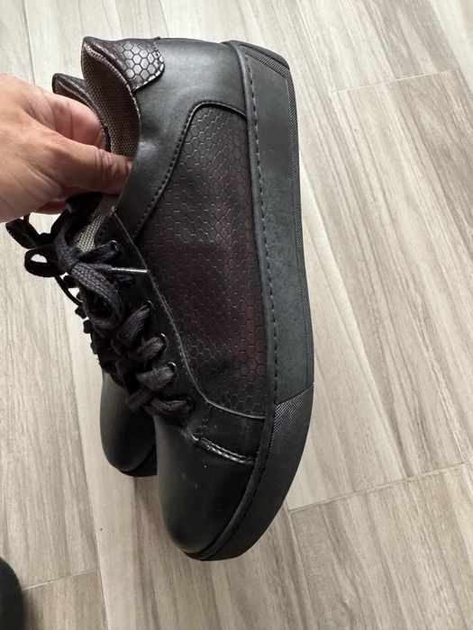 Обувки и мокасини